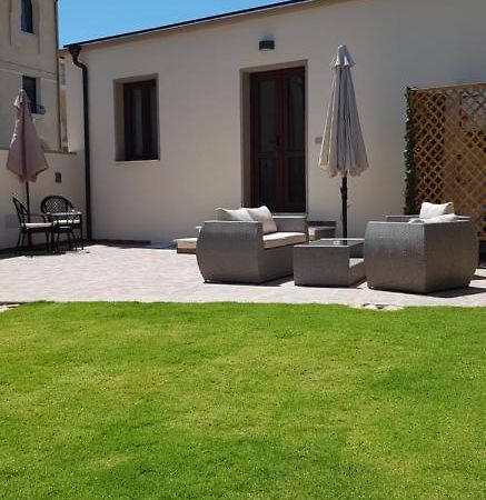 Hotel Albeldi' Domus De Maria Esterno foto
